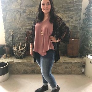 Meet your Posher, Kayla